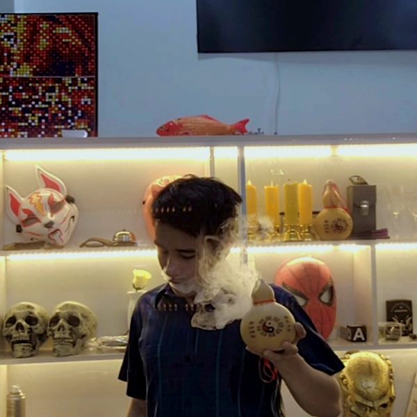 Hồ lô uống khói