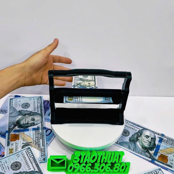 Máy in tiền ảo thuật